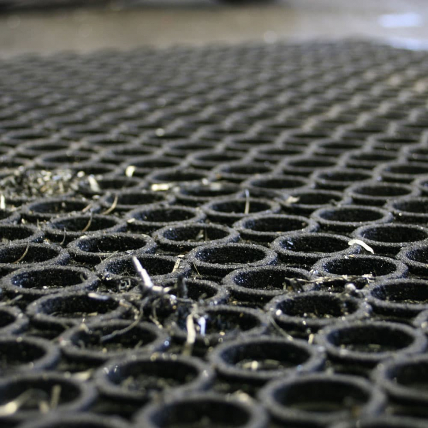 Agri-foodstuffs mats Non-slip grating 100% nitrile - 378.333333 - HIGH DUTY GRIT